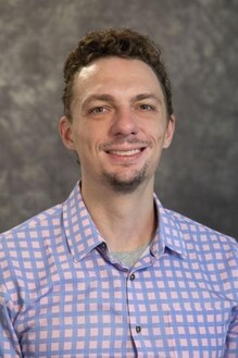 Quinton  Mandle, MD