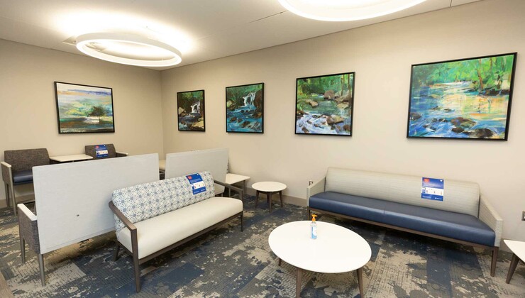 La sala de espera en Duke Ambulatory Surgery Center Arringdon.