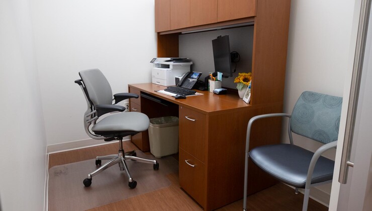 La sala de programación de procedimientos ubicada dentro de Duke Eye Oculofacial Plastic Surgery.