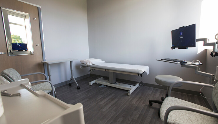 Habitación de paciente de Duke Orthopaedics of Heritage