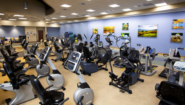 Equipo cardiovascular en Duke Rehabilitación cardiopulmonar en Croasdaile